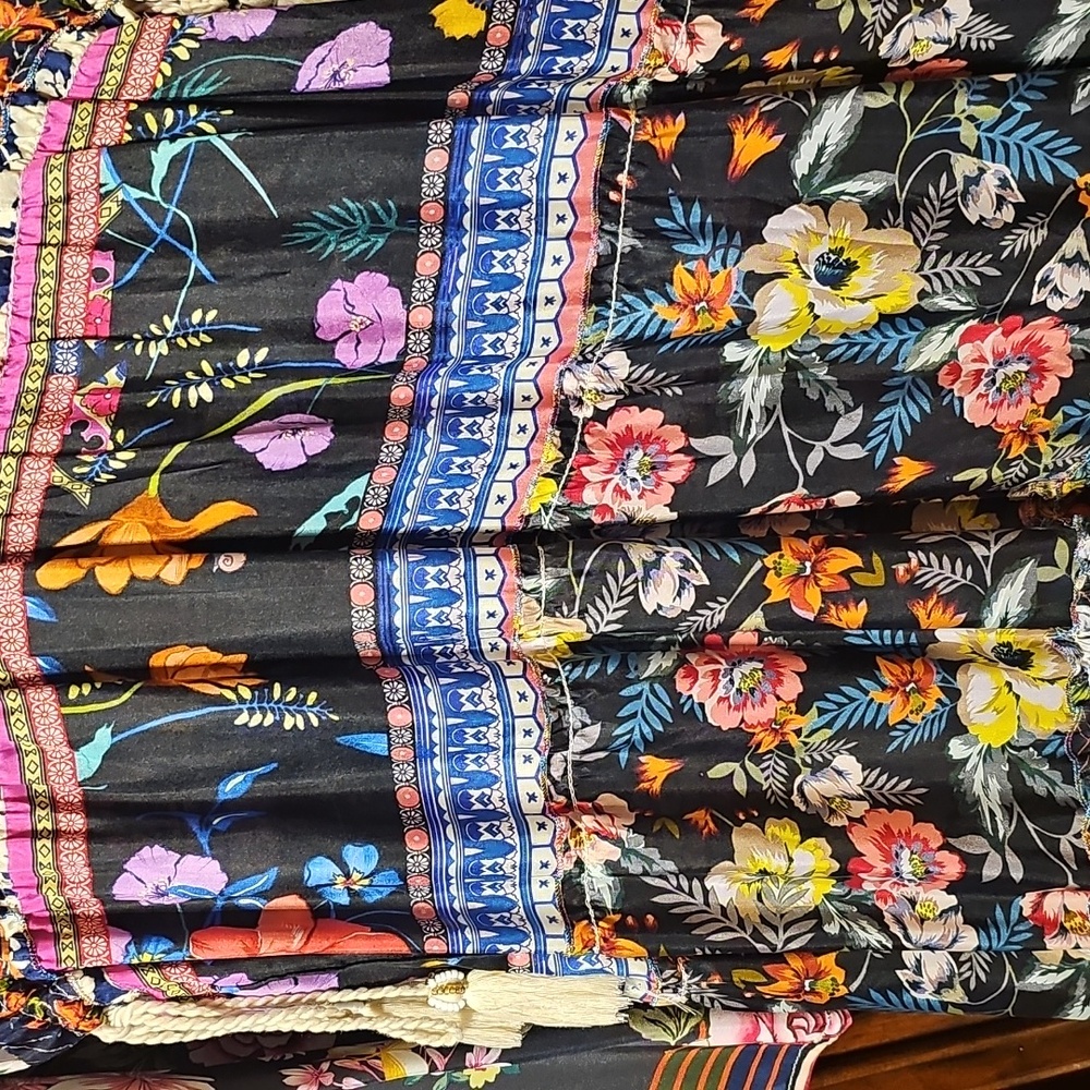 Johnny Was Dunas Silk Multicolor Floral Long Sleeve Maxi Dress - MD! - Picture 9 of 9